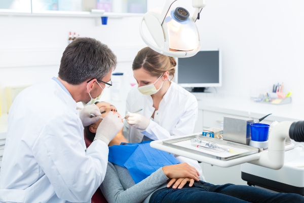 Signs You Need To Visit A Dental Practice